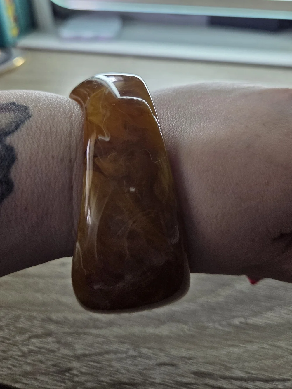 Amber Resin Chunky Bangle Bracelet - Picture 5 of 5
